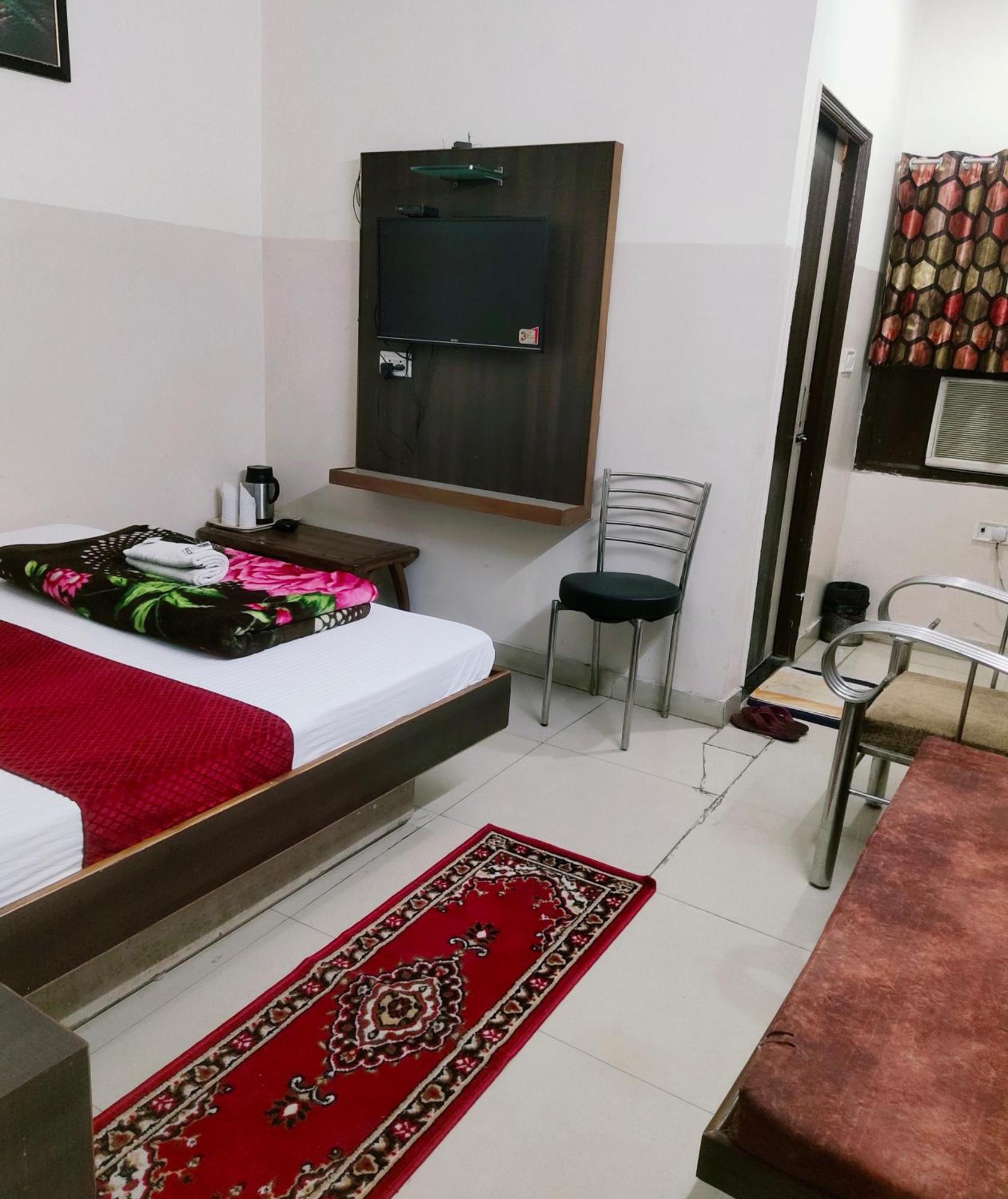 Hotel Diamond نيودلهي المظهر الخارجي الصورة